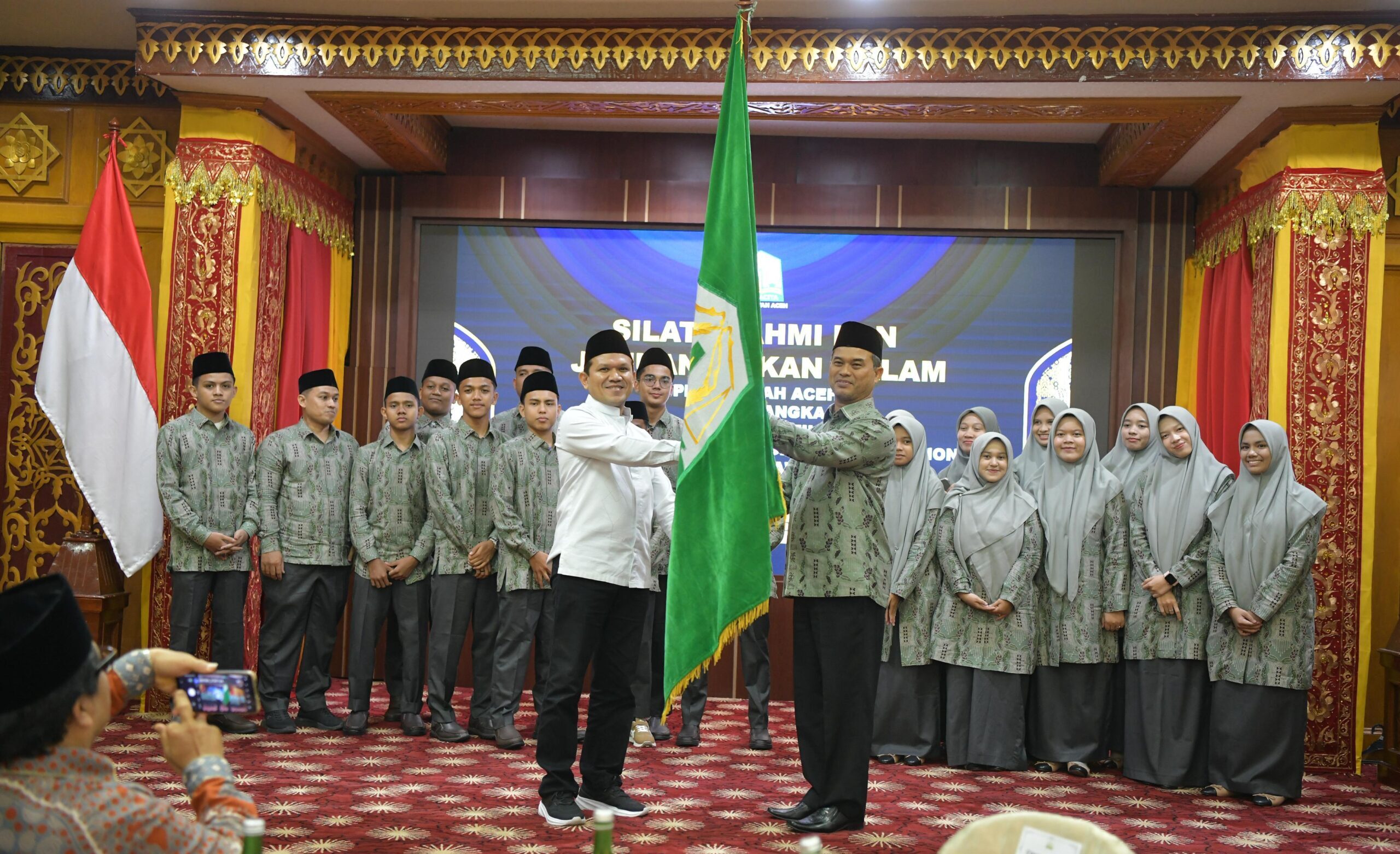 Optimis