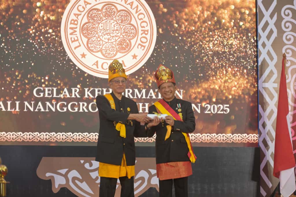 Penganugerahan Gelar