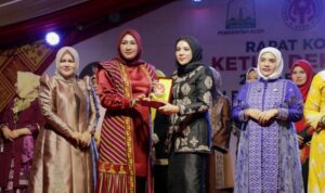 Rakor_Ketua_Dekranasda_se-Aceh Fashion Show